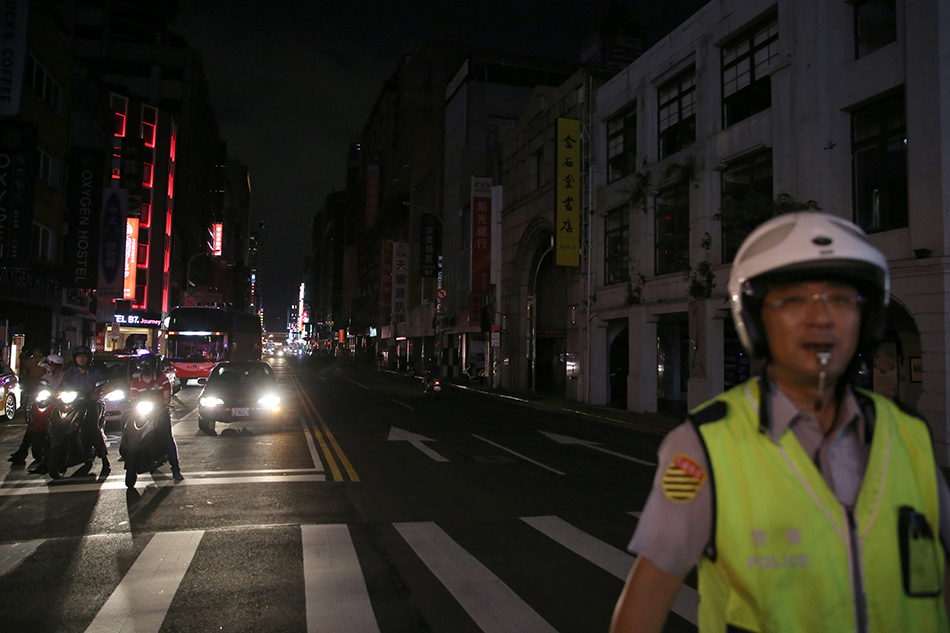 taiwan-suffers-massive-power-cut-affecting-millions-of-households