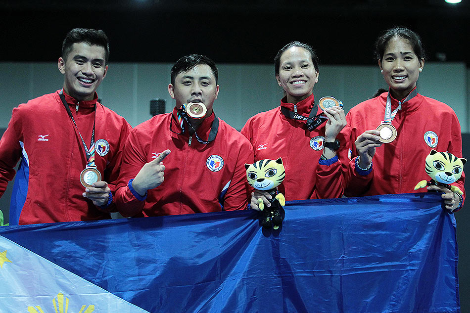 SEA Games: Pinoys complete gold-silver finish in fencing 1