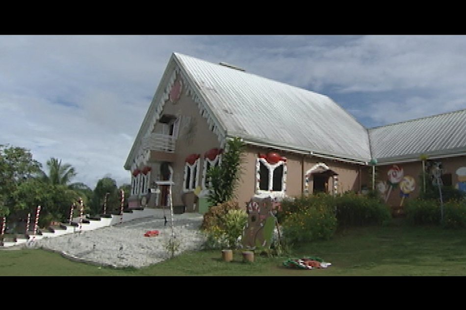 'Gingerbread House', binuksan sa Cavite | ABS-CBN News