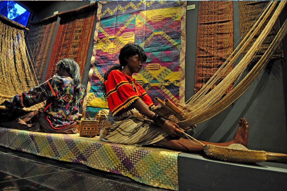 Weaving In The Philippines Description at Micheal Warren blog