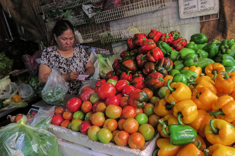 Inflation a &#39;prominent challenge&#39; to Philippines, Moody&#39;s says 1
