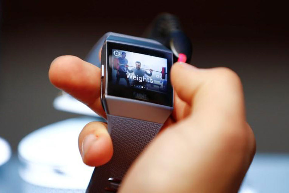 fitbit apple health 2018