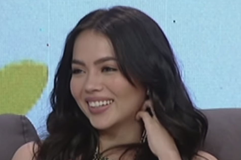 Watch: 'taken Si Coco, Ikaw Ba 'yun?' Julia Montes Answers 