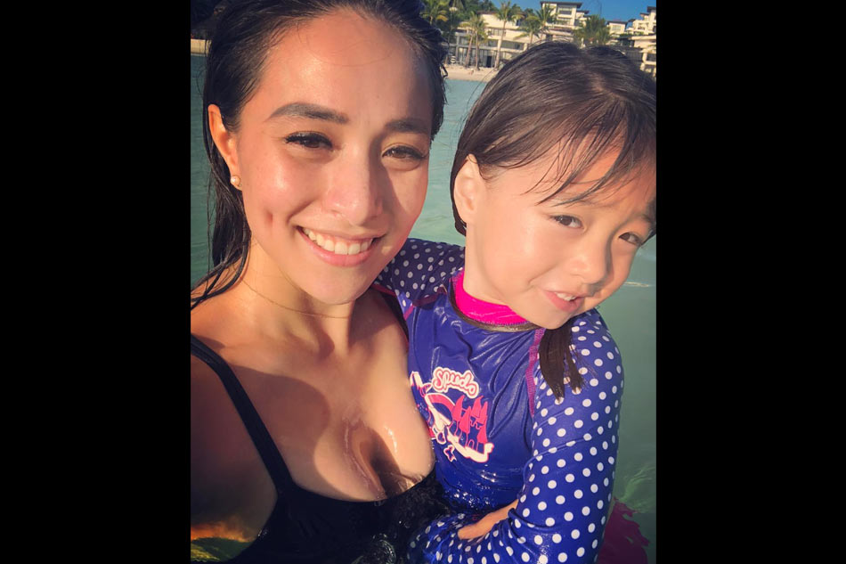 ‘paradise Saved Cristine Reyes Gushes About Cleaner Boracay Abs Cbn News