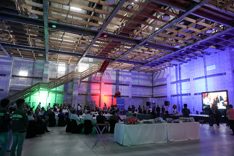 TOUR: Inside ABS-CBN's enormous Horizon sound stages | ABS ...