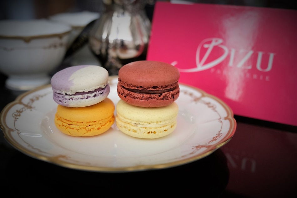 Bizu welcomes summer with Pinoy-flavored macarons 1