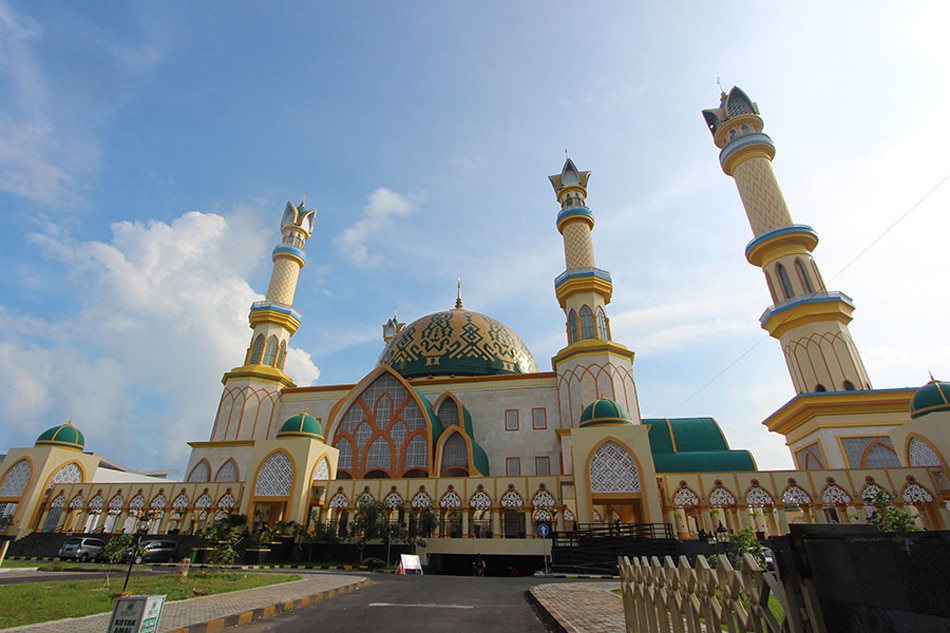 Lessons from Indonesia: What makes Lombok a Muslim-friendly destination? 2