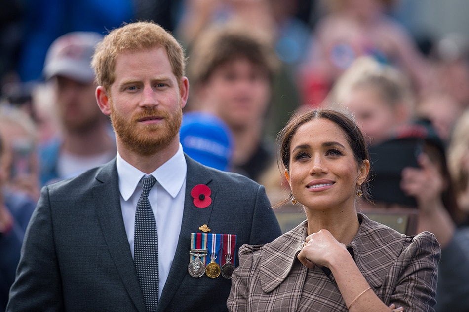 Prince Harry, Meghan welcomed to New Zealand for final leg ...