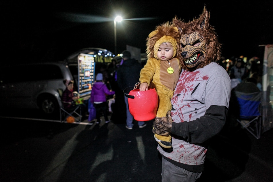 Try this: Trick-or-treating from the back of a car 19