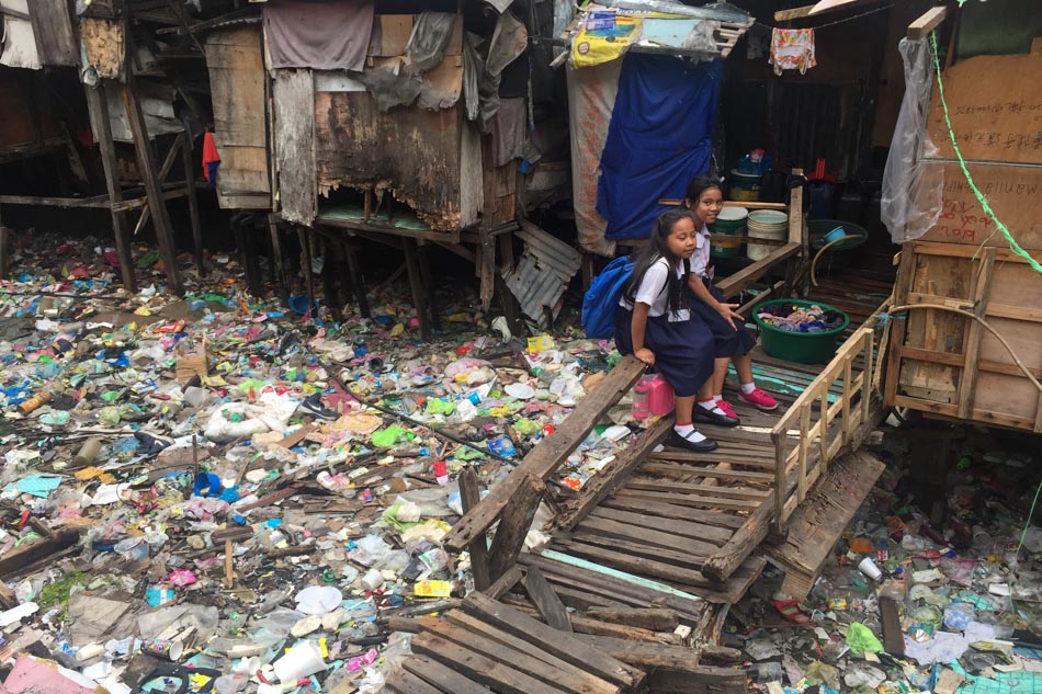 In Tondo’s trash-filled esteros, hope still floats | ABS-CBN News