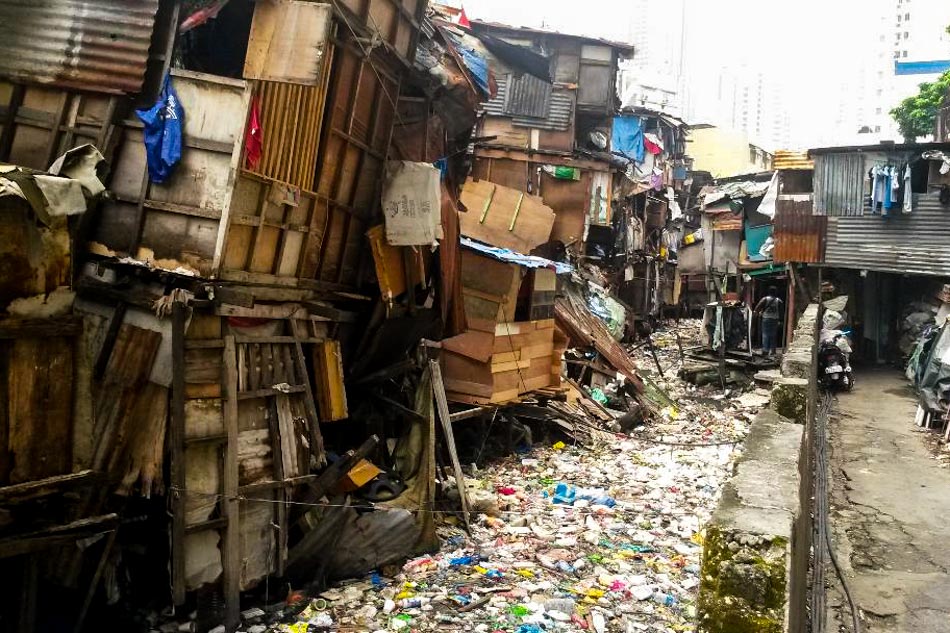 In Tondo’s trash-filled esteros, hope still floats | ABS-CBN News