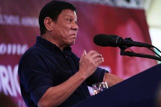 Duterte, nagbantang magdedeklara ng 'revolutionary war'