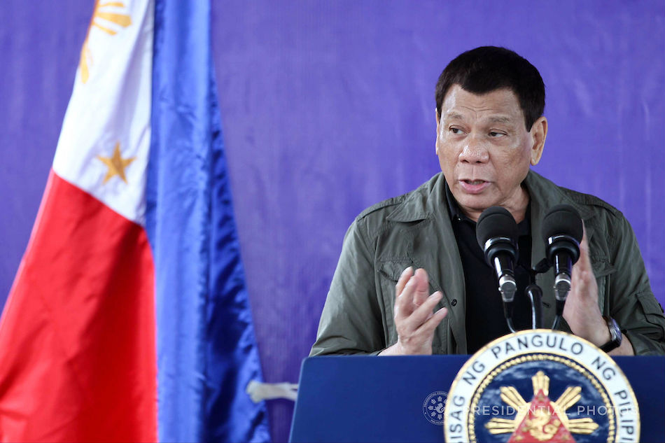 Duterte wants constitutional review done within the year 1
