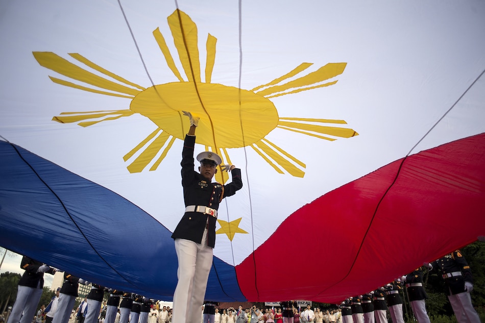 essay about democracy in the philippines