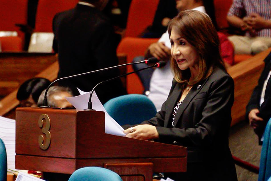 Garcia Ombudsman Has No Power Over Lawmakers Abs Cbn News