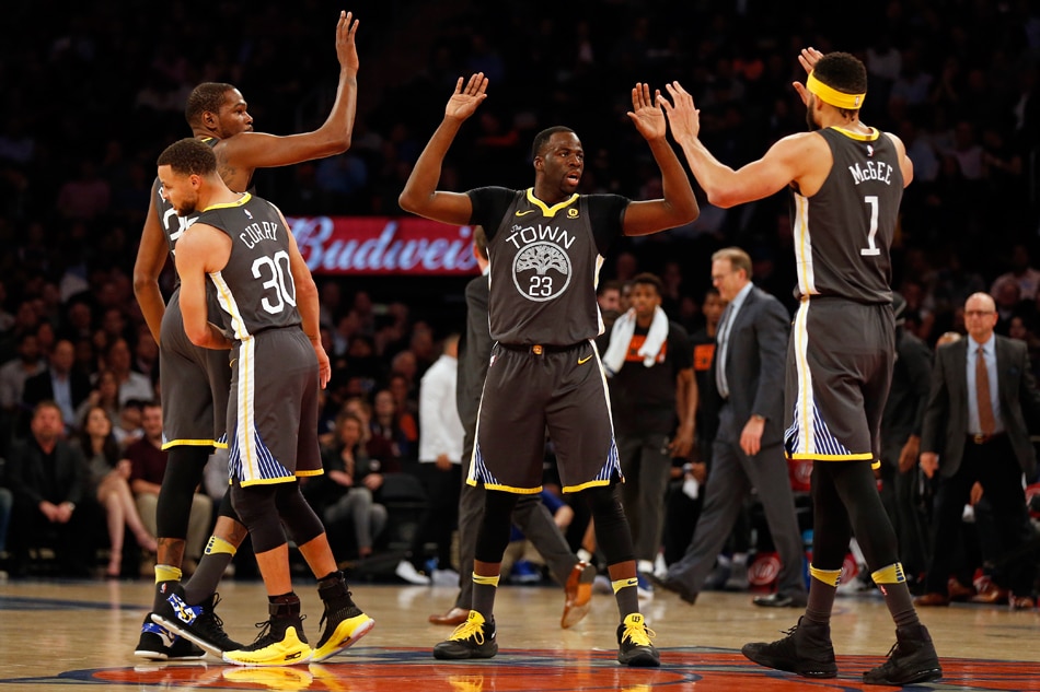 Warriors Blow Past Knicks | ABS-CBN News