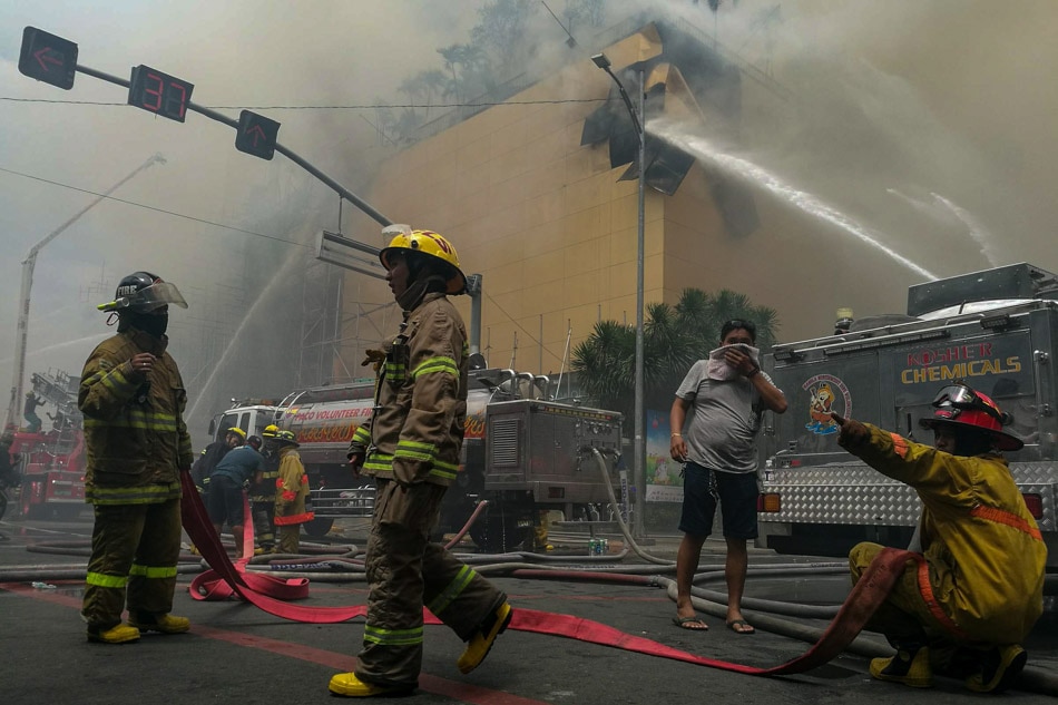 IN PHOTOS Fire engulfs Manila Pavilion hotel ABSCBN News