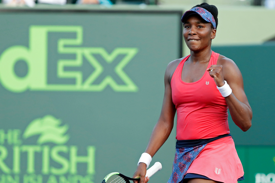Venus Williams rallies past Kiki Bertens at Miami Open