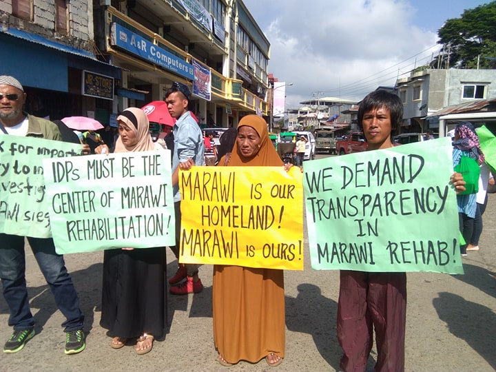 Marawi residents hold peace rally ahead of visit to &#39;ground zero&#39; 8