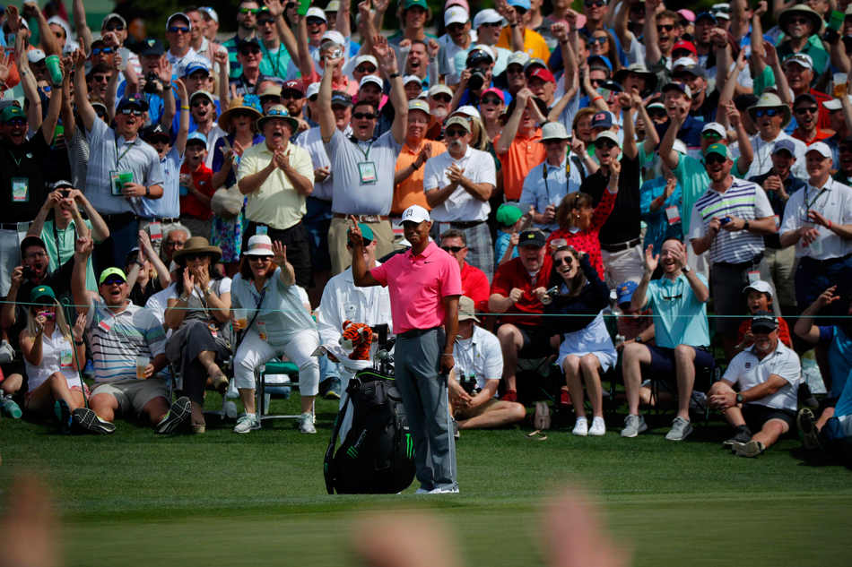 All eyes on Tiger at Masters practice as tension builds | ABS-CBN News