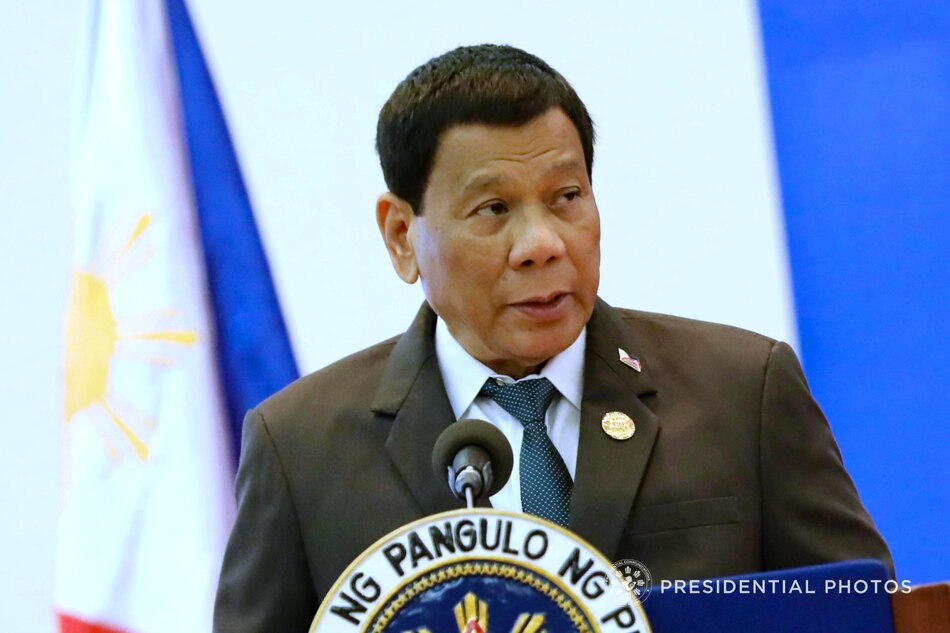 Duterte nets billion dollar deals, aid from China 1