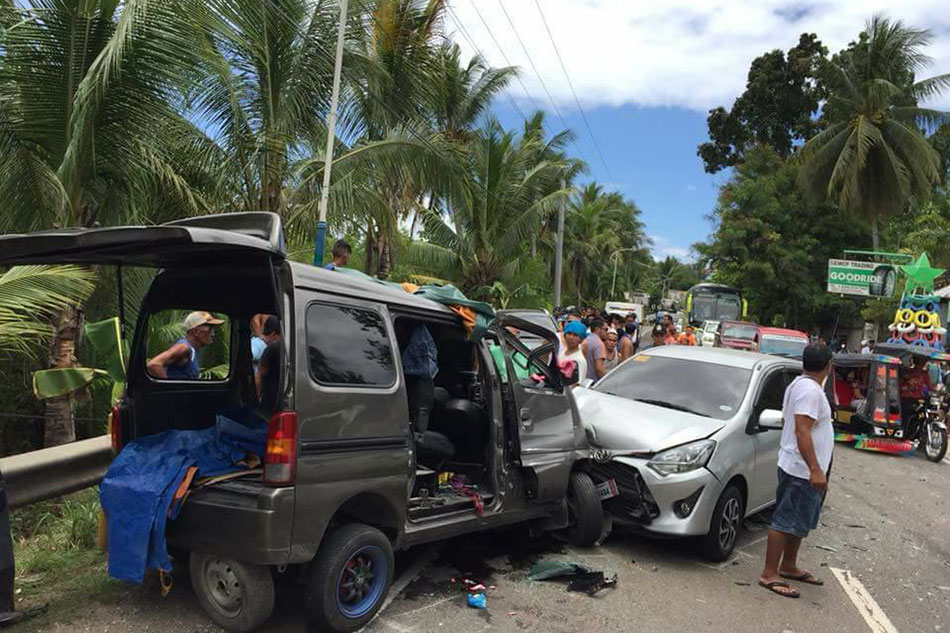 Car Accident News Philippines 2 Dead 8 Hurt In Taguig Crash Philstar