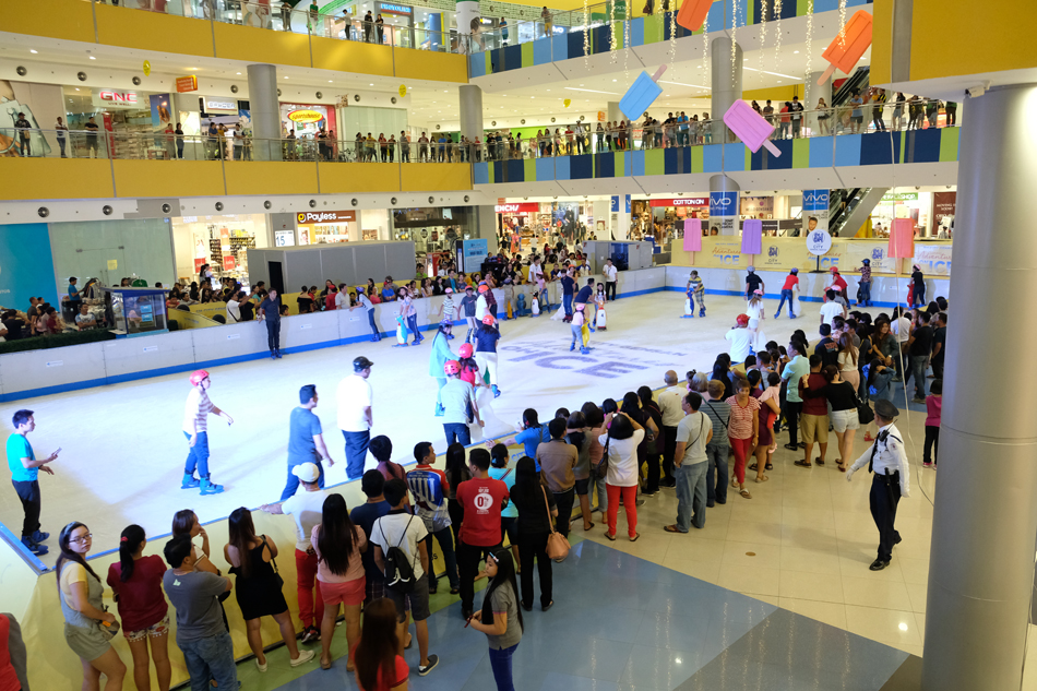 Skating rink-on-wheels hones ice stardom dreams in tropical Philippines ...