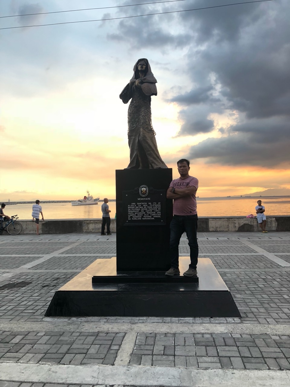 Sculptor Cried Over Removal Of Comfort Woman Statue Abs Cbn News