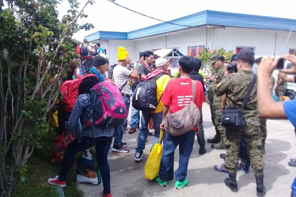 Court frees 97 MNLF members in Zamboanga siege 1
