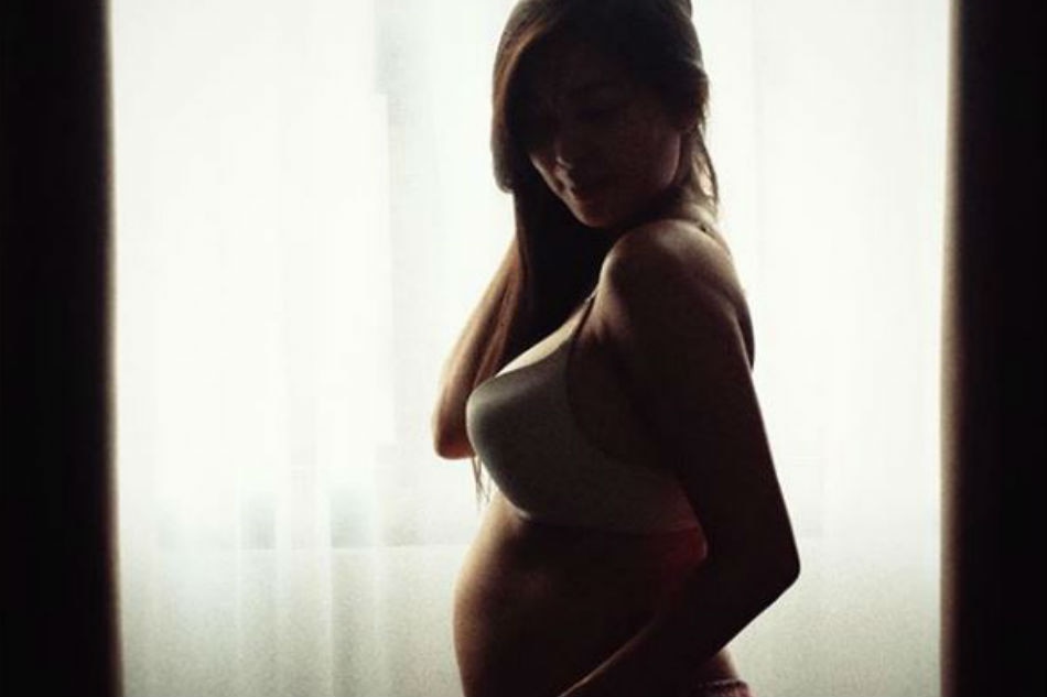 Look Ex Sexbomb Dancer Sunshine Garcia Is Pregnant Abs Cbn News 0473