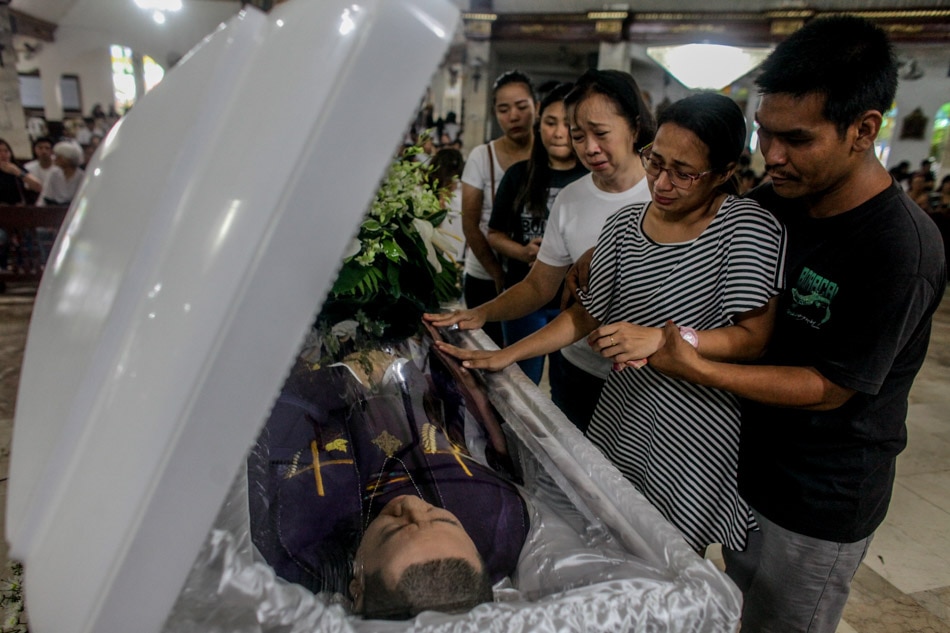 Grief for a fallen shepherd | ABS-CBN News