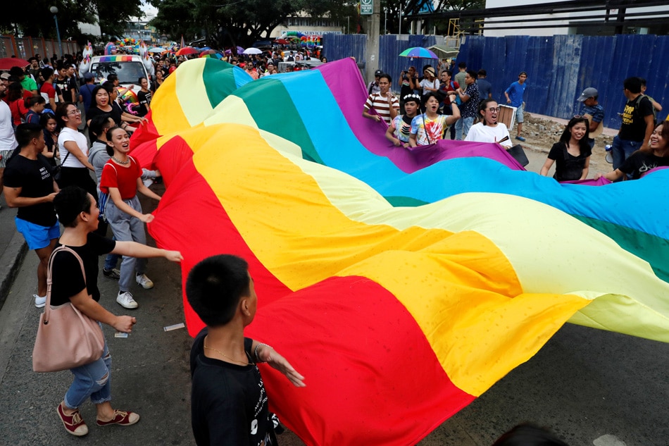 Same Sex Marriage At Civil Union Ano Ang Pagkakaiba ABS CBN News   20180701 Lgbt02 