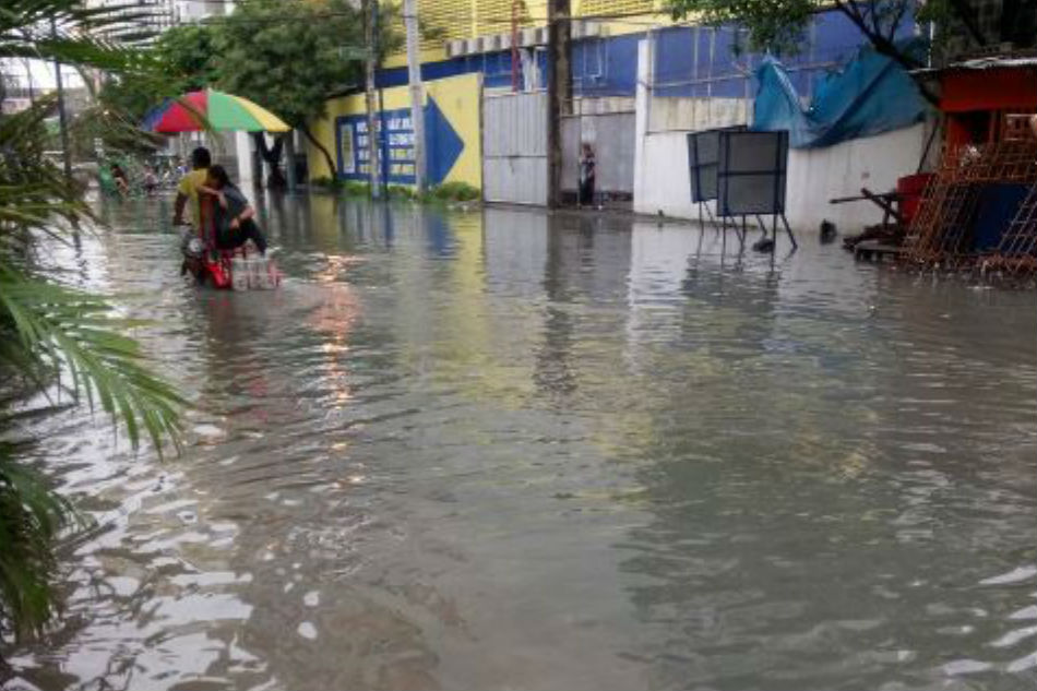 LOOK: Flooded Greater Manila after overnight rains | ABS-CBN News