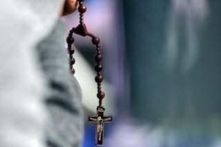 Trump spares bibles but not rosaries from Chinese tariff lists