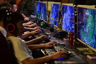 China limits minors' online gaming time
