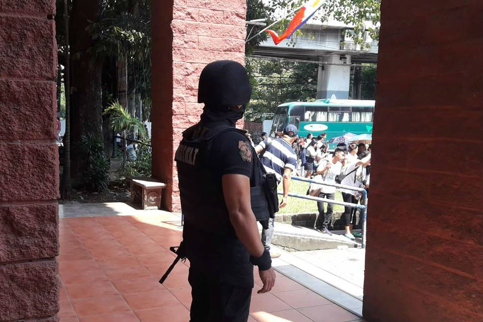 Bomb threat disrupts classes at Manila university | ABS-CBN News