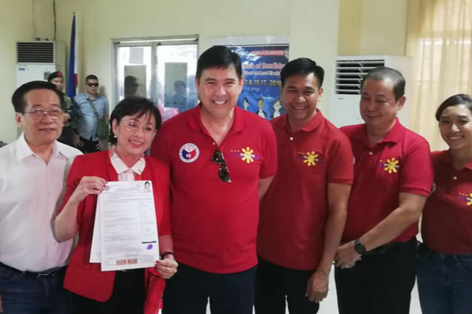 Vilma Santos seeks re-election as Batangas representative 2