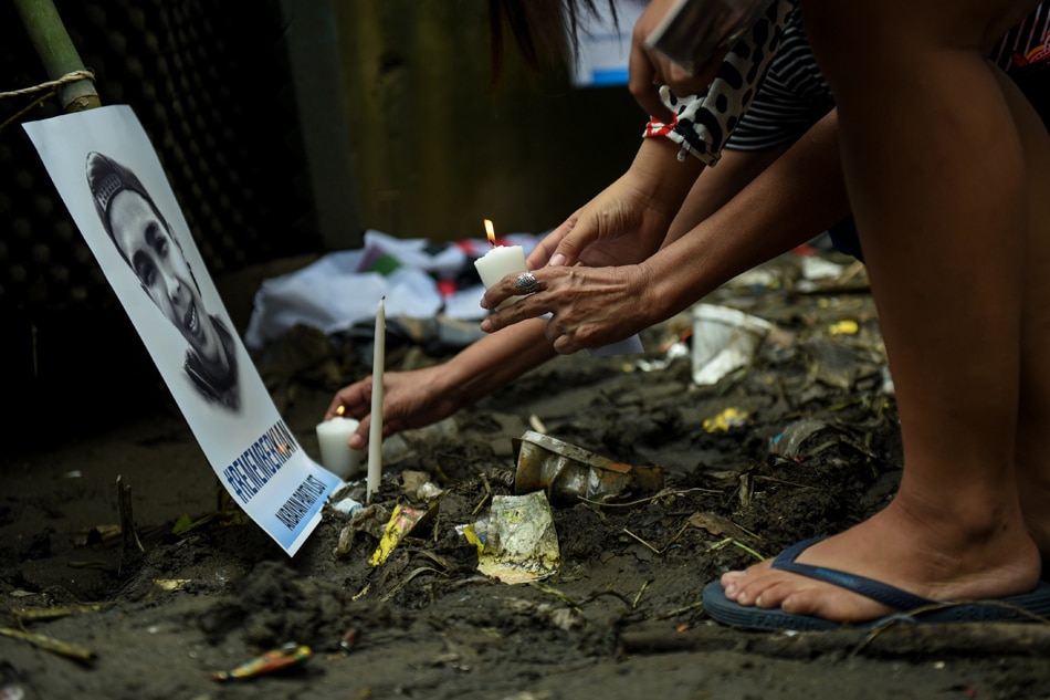 Filipinos deeply conflicted on Duterte&#39;s drug war 1