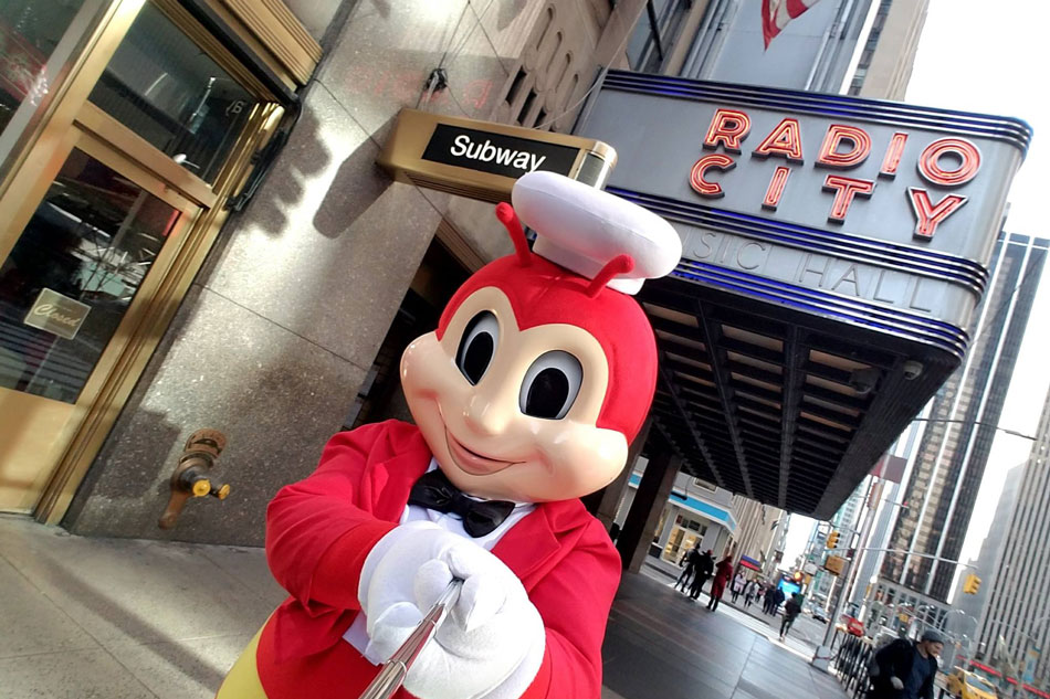 Jollibee NYC - Hoodie – Neighborhood Spot