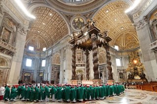New Vatican manual advises bishops to report sex abuse claims to police
