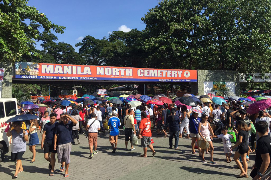 Illegal Settlers Removed From Manila North Cemetery