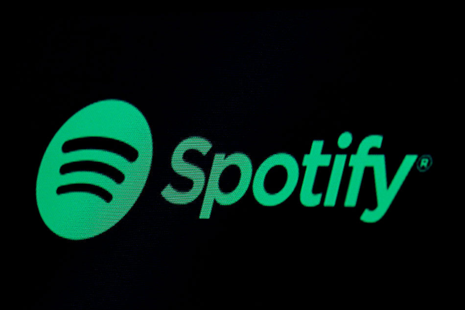 Spotify Gives Away Free Google Home Mini Speakers to Family Plan Subscribers Spotify Gives Away Free Google Home Mini Speakers to Family Plan Subscribers
