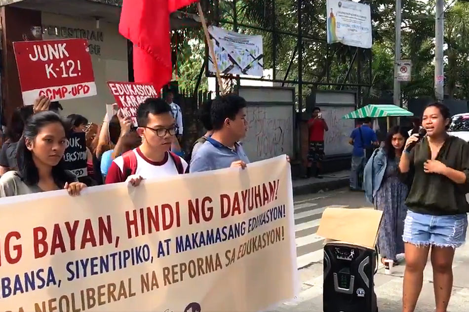 Mga Kabataan Nagprotesta Sa Ched Laban Sa Pagtanggal Ng Filipino 2864