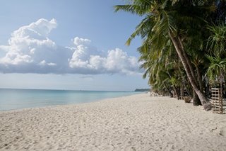 Mga turista, sasalubungin ng malinis, tahimik na Boracay