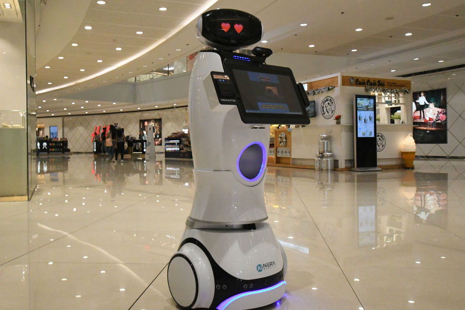 Robot concierge coming to SM as Henry Sy turns to AI 3