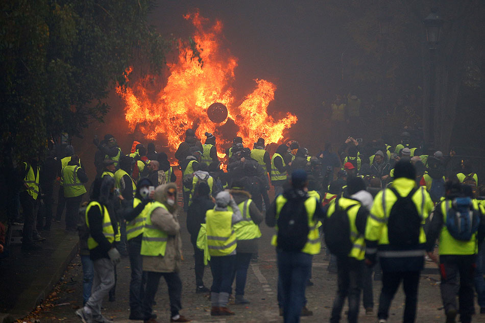 Image result for PARIS Protests News, "Dec 01, 2018"