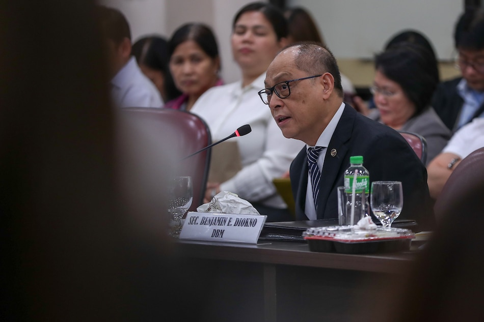 Maraming Kalokohan Yan Diokno Says Non Release Of P45 B Road - maraming kalokohan yan diokno says non release of p45 b road users tax started rift