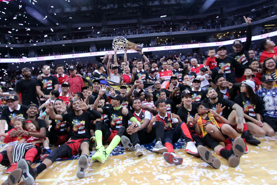 2018 PH club basketball in review: San Miguel Corp. flexes muscles in PBA,  ABL | ABS-CBN News