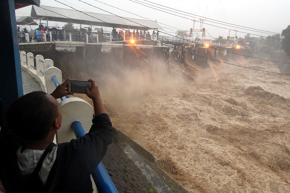 Image result for indonesia flood 2018