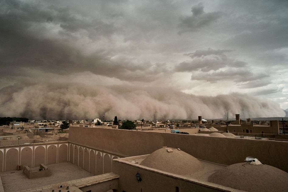 Sandstorm coming